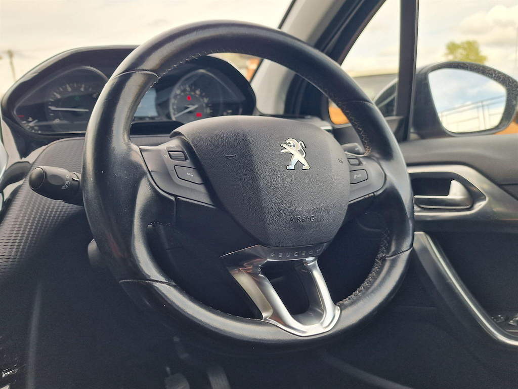 Peugeot 2008 1.2 Puretech 82 Allure Grey #34