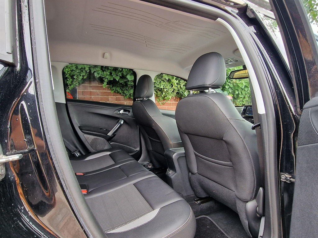 Peugeot 2008 1.2 Puretech 82 Allure Grey #15