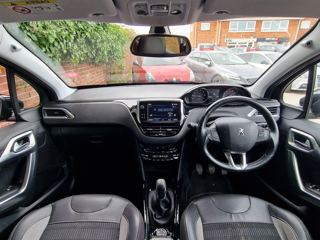 Peugeot 2008 1.2 Puretech 82 Allure Grey #17