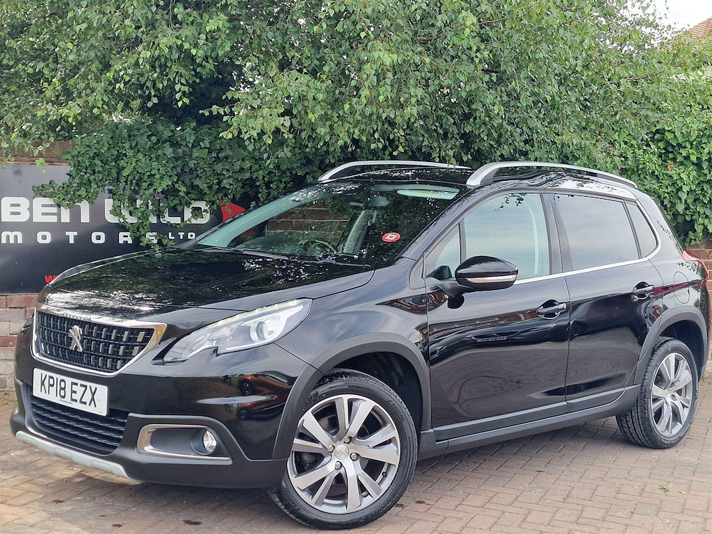 Peugeot 2008 1.2 Puretech Allure Euro 6 Ss Black