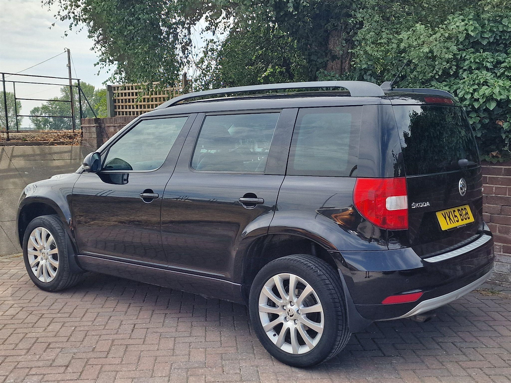 Skoda Yeti 1.2 Tsi Se L Euro 6 Ss Black #3