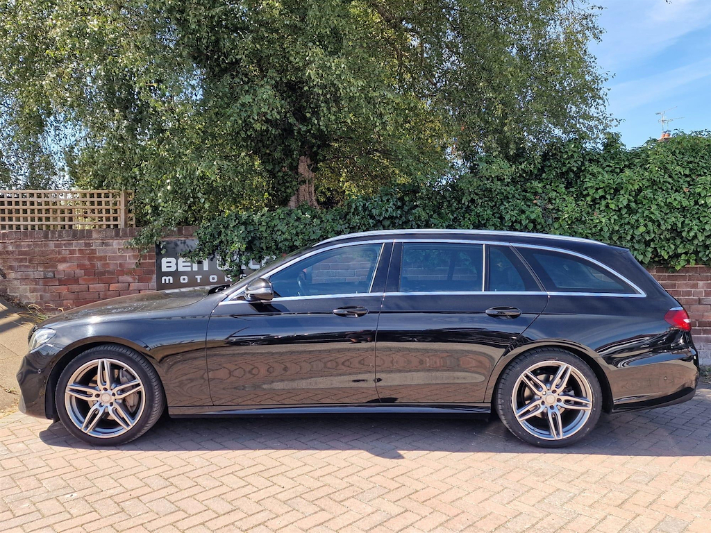 Mercedes-Benz E Class 2.0 D Amg Line G-tronic Euro 6 Ss Black #3