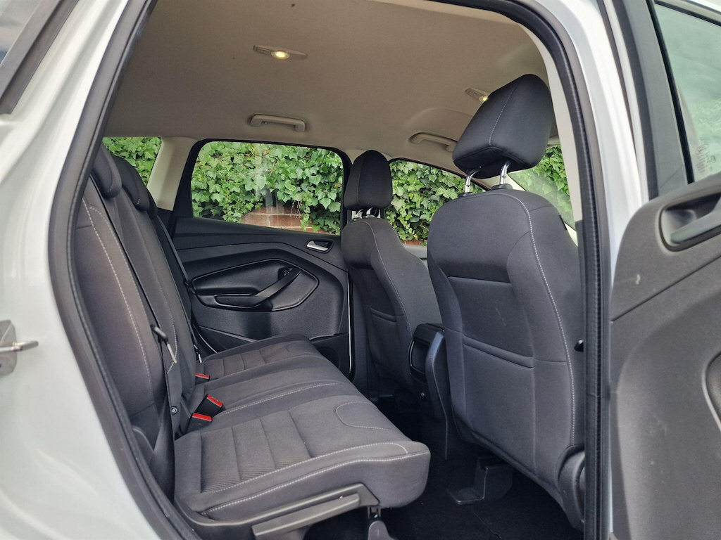 Ford Kuga 2.0 Tdci Titanium X Suv Awd Euro Black #15