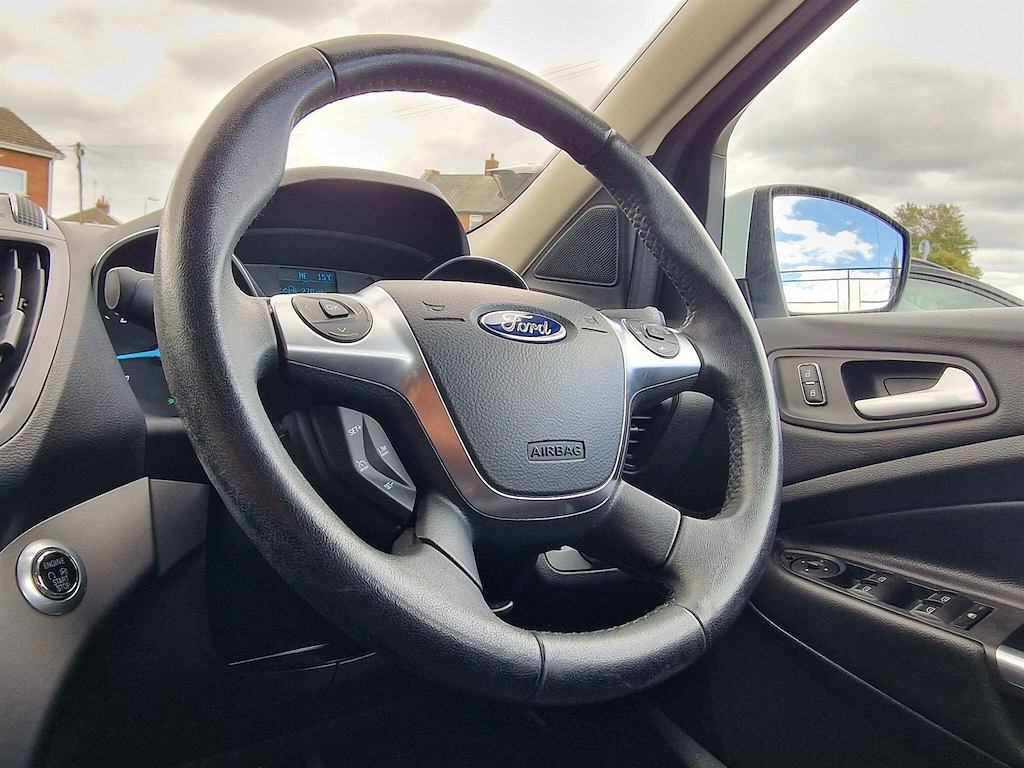 Ford Kuga 2.0 Tdci Titanium X Suv Awd Euro Black #32