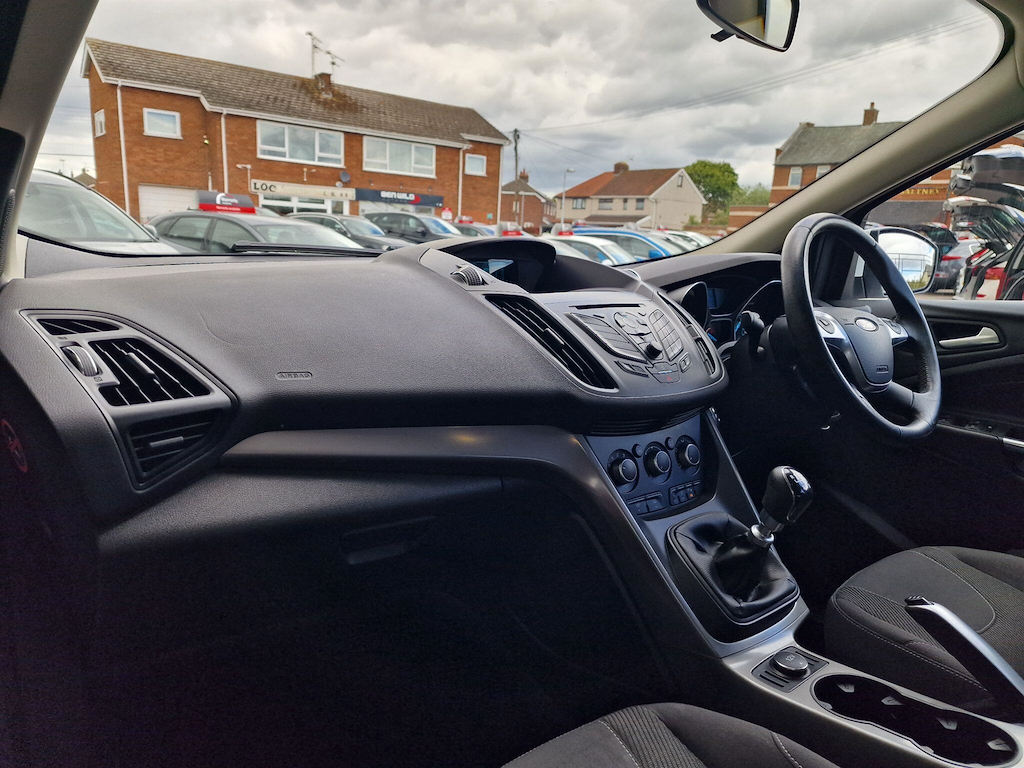 Ford Kuga 2.0 Tdci Titanium X Suv Awd Euro Black #19
