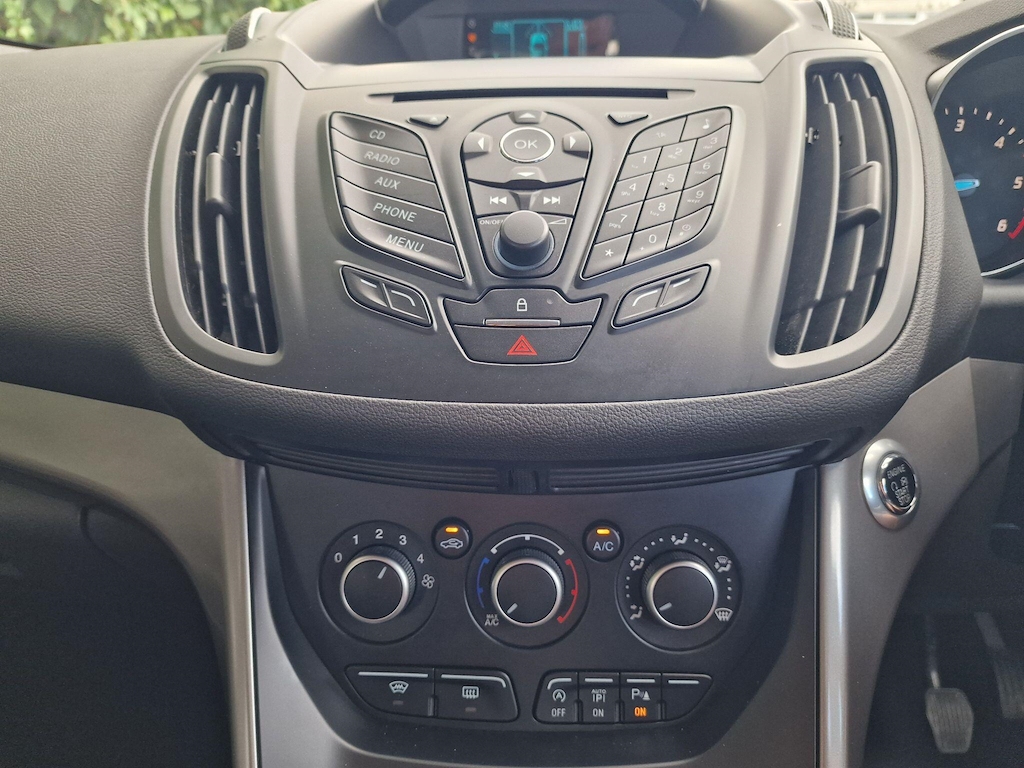 Ford Kuga 2.0 Tdci Titanium X Suv Awd Euro Black #27