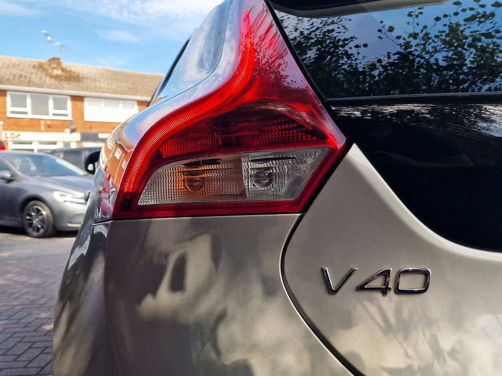 Volvo V40 Cross Country D2 Automatic Grey #14