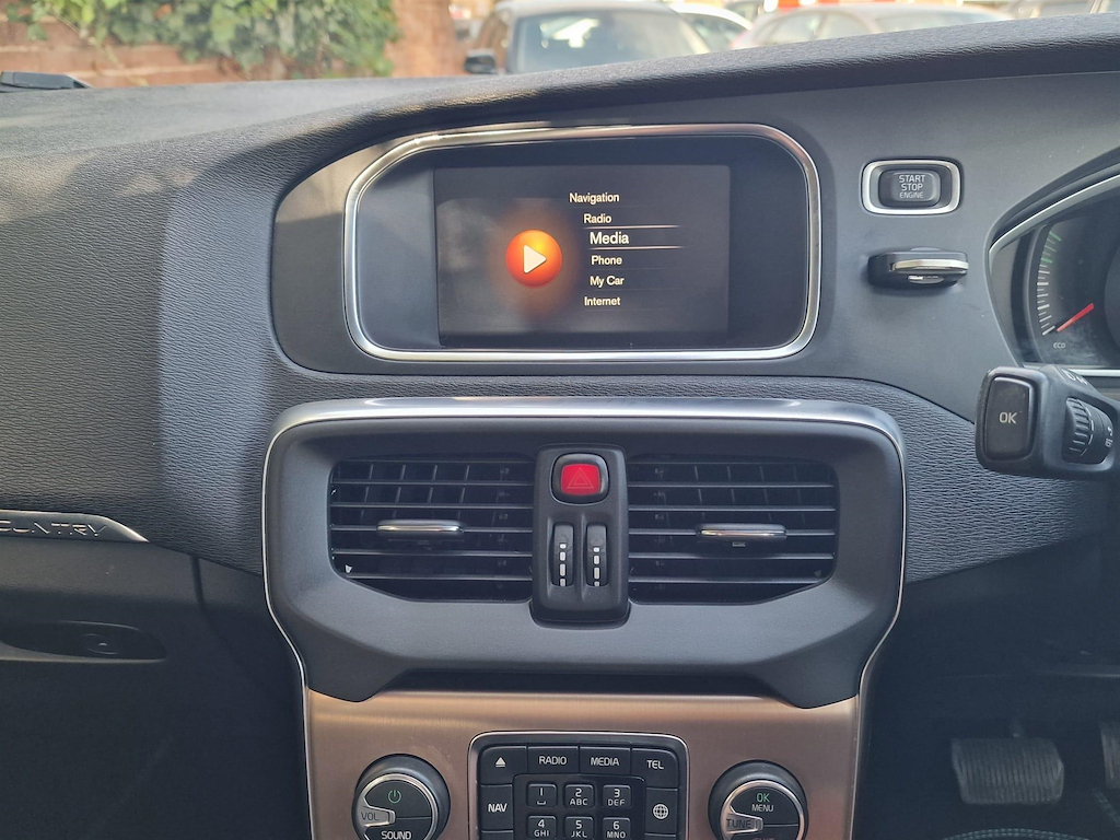 Volvo V40 Cross Country D2 Automatic Grey #31