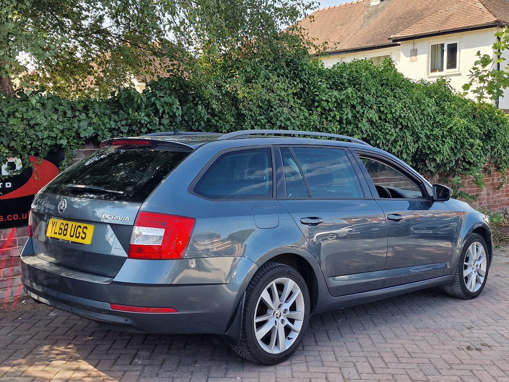 Skoda Octavia 1.0 Tsi Gpf Se Estate Dsg Ss Blue #20