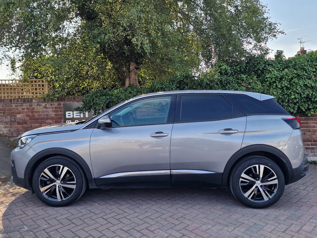 Peugeot 3008 1.2 Puretech Allure Eat Euro 6 Ss Grey #2