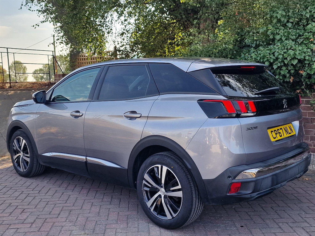 Peugeot 3008 1.2 Puretech Allure Eat Euro 6 Ss Grey #4