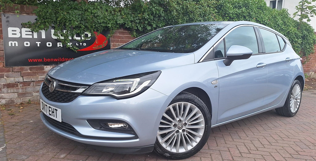 Vauxhall Astra 1.6 Cdti Ecoflex Elite Nav Euro 6 Ss Silver