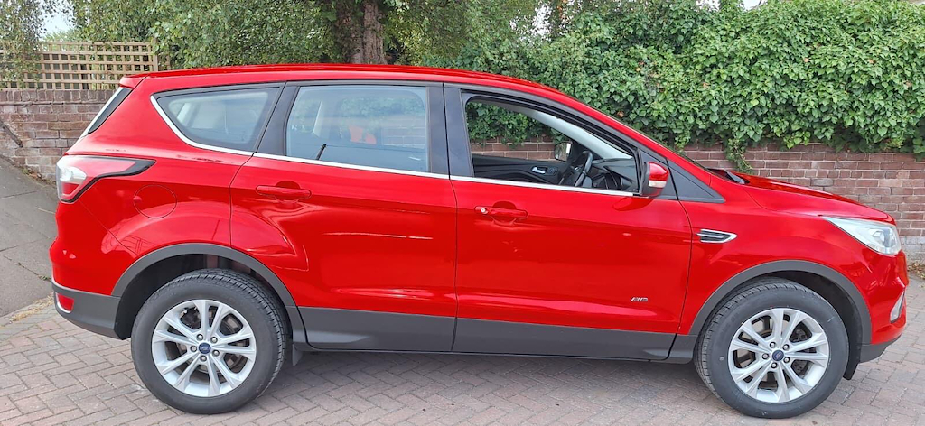 Ford Kuga 2.0 Tdci Titanium Awd Euro 6 Ss Red #4