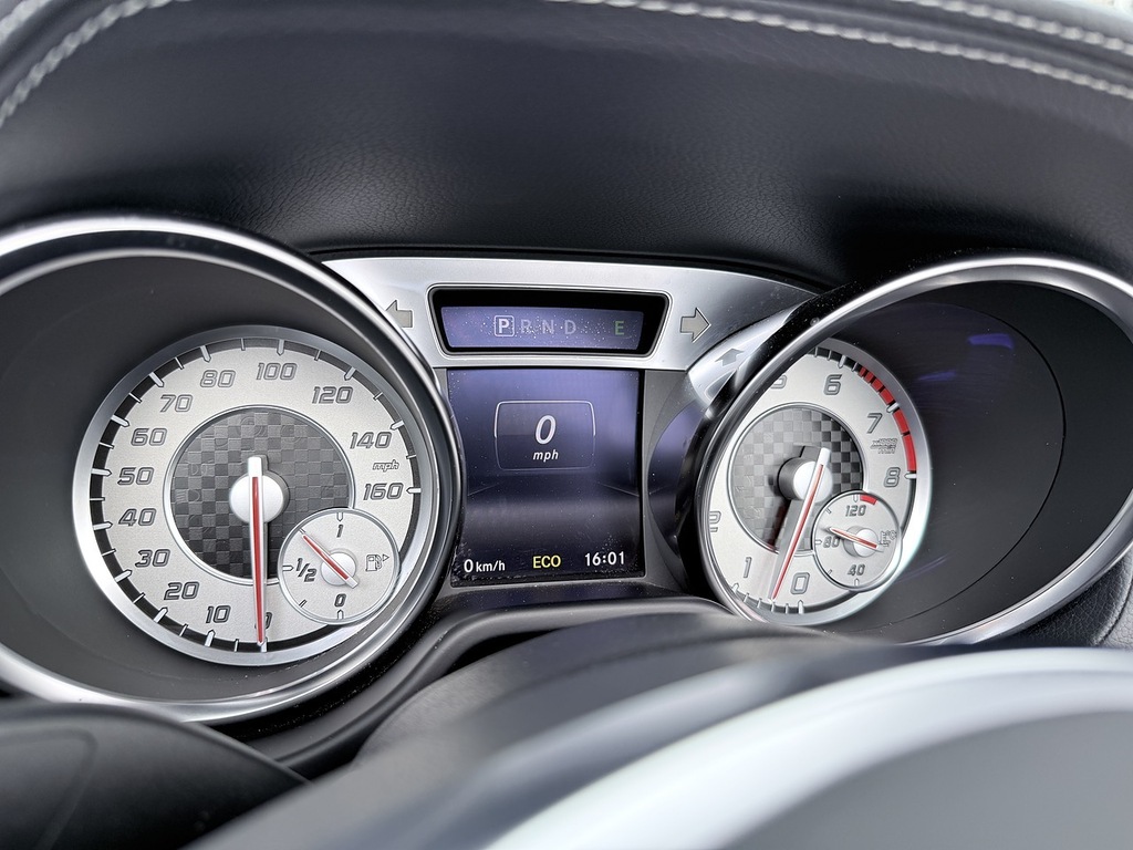 Mercedes-Benz SL Class 63 Amg Black #16