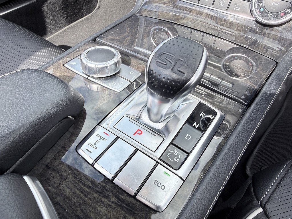 Mercedes-Benz SL Class 63 Amg Black #25