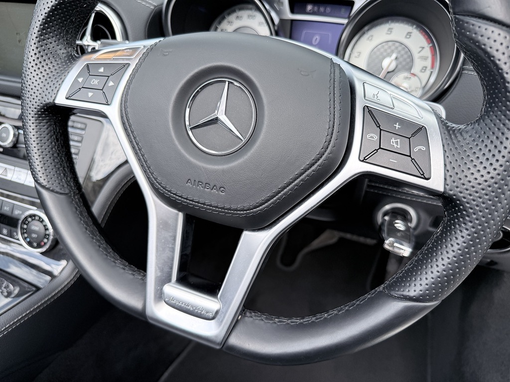 Mercedes-Benz SL Class 63 Amg Black #14