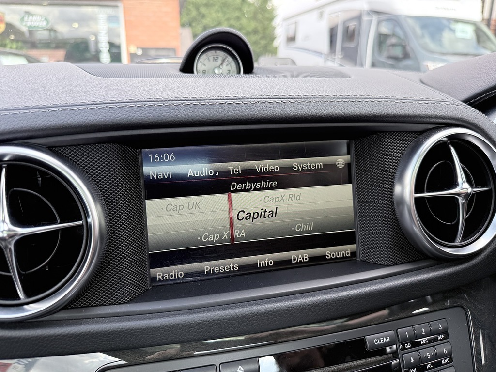 Mercedes-Benz SL Class 63 Amg Black #18