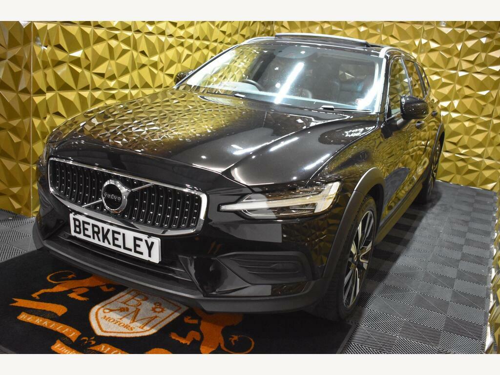 Volvo V60 Cross Country 2.0 B5 Mhev Awd Euro 6 S S Black #3