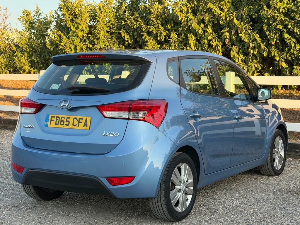 Hyundai Ix20 1.4 Style Hatchback Euro 5 90 B White #14