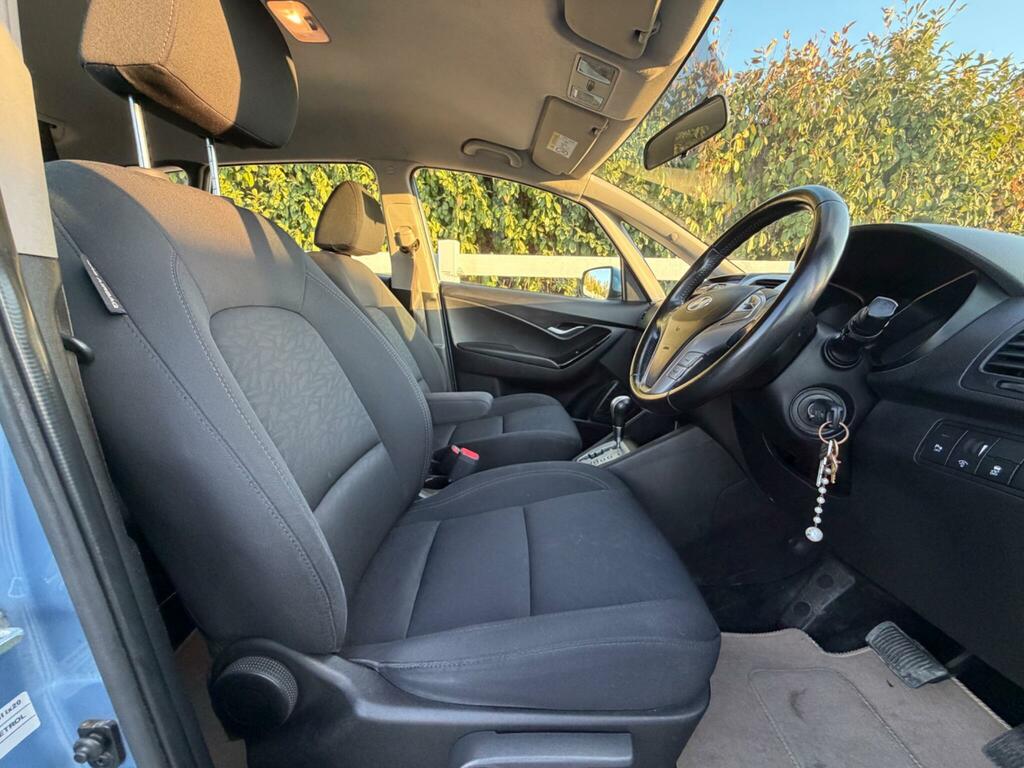 Hyundai Ix20 1.4 Style Hatchback Euro 5 90 B White #16