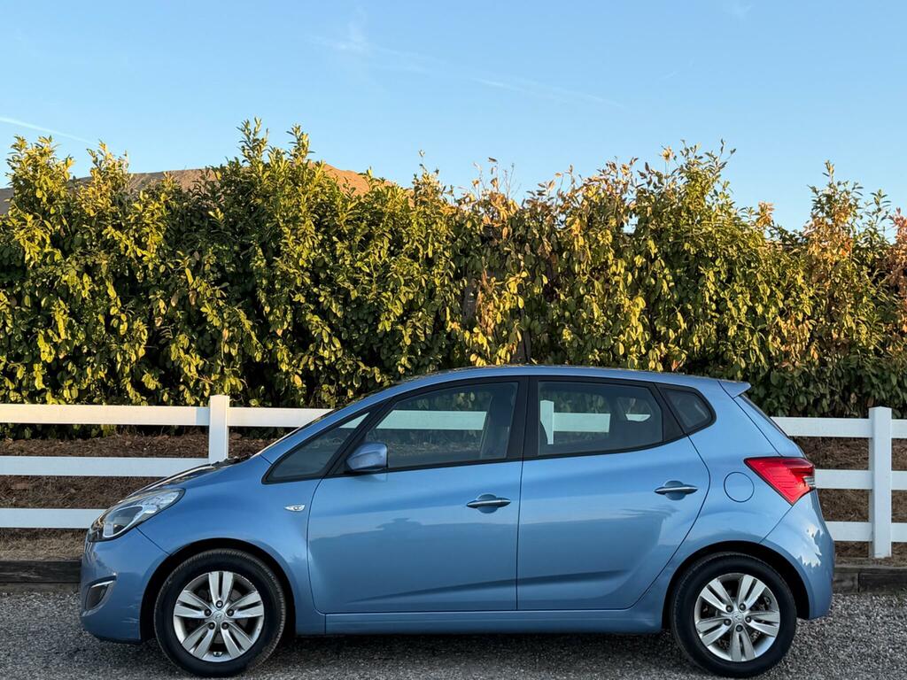 Hyundai Ix20 1.4 Style Hatchback Euro 5 90 B White #11