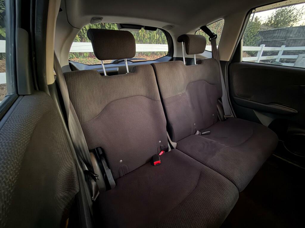 Honda Jazz 2012 1.4 I-vtec Es Hatchback Cvt Euro 5 Blue #18