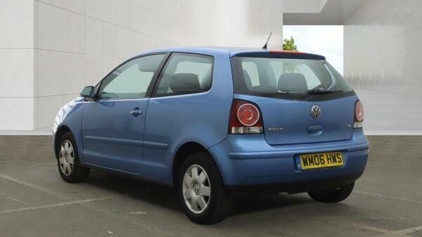 Volkswagen Polo S Blue #4