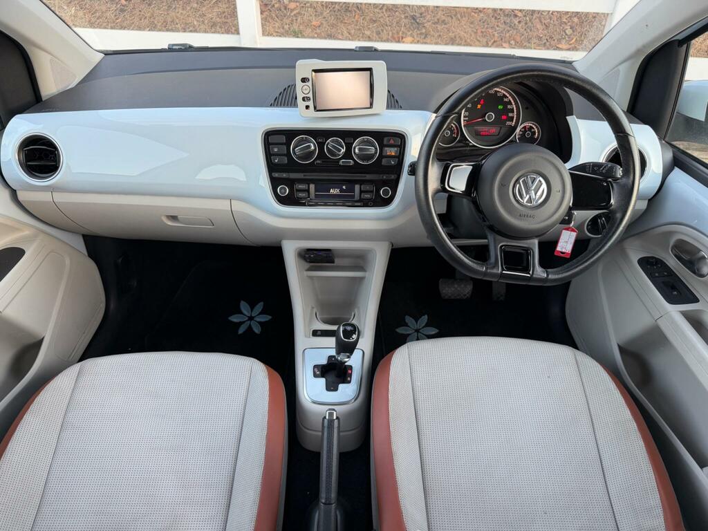 Volkswagen Up High Up White #2