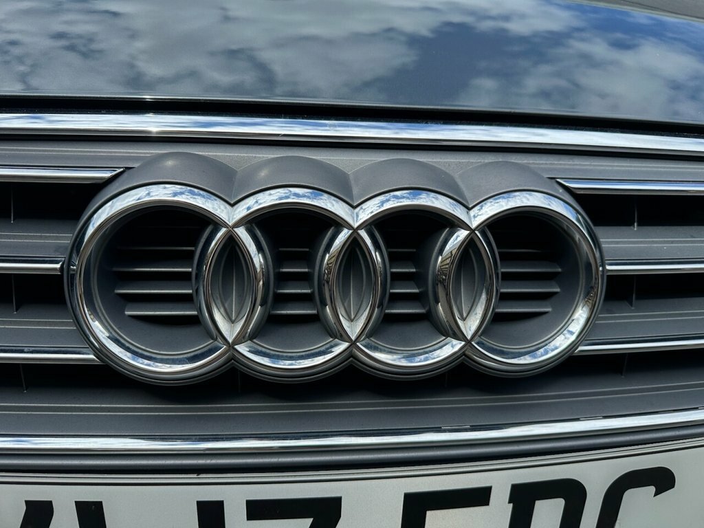 Audi A4 Avant 2L S Line Grey #6