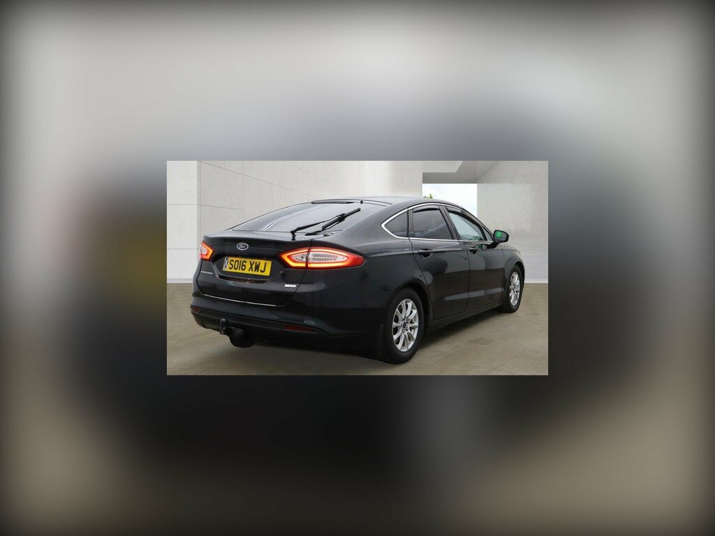 Ford Mondeo 1.5 Tdci Econetic Zetec Hatchback Manua Black