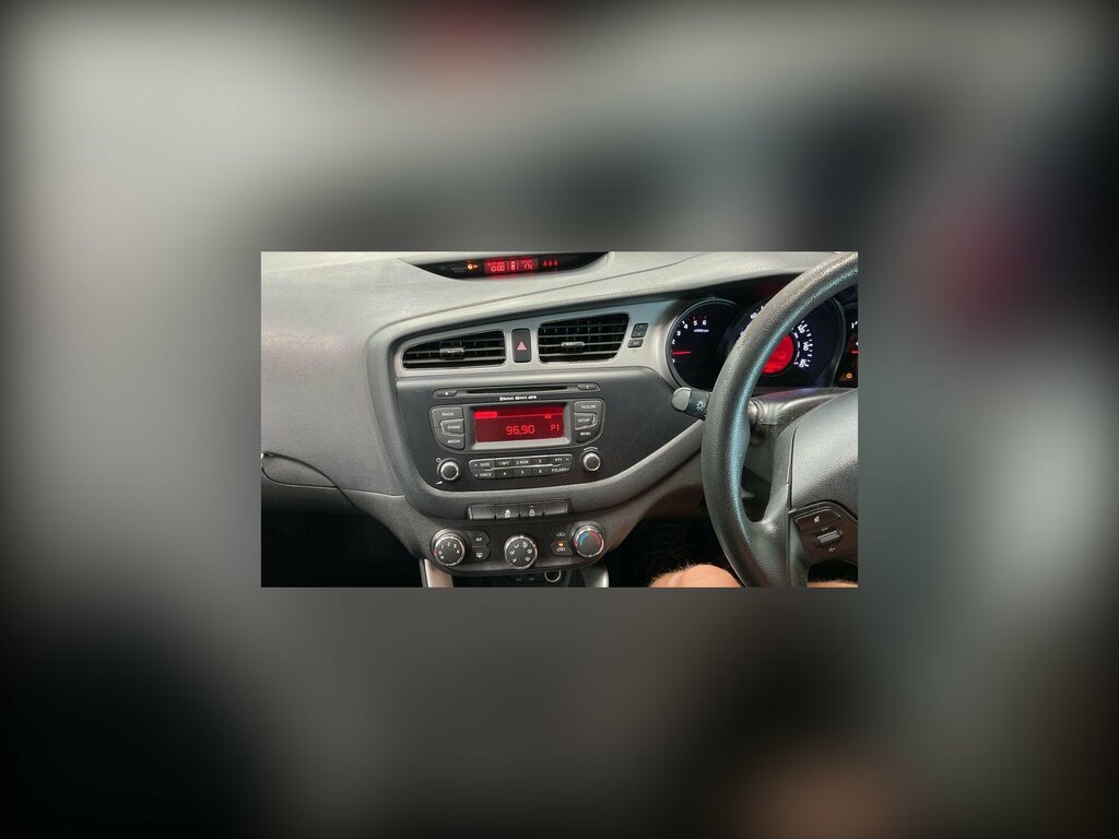 Kia Ceed 1.6 Crdi Ecodynamics 1 Sportswagon Manu Silver #3