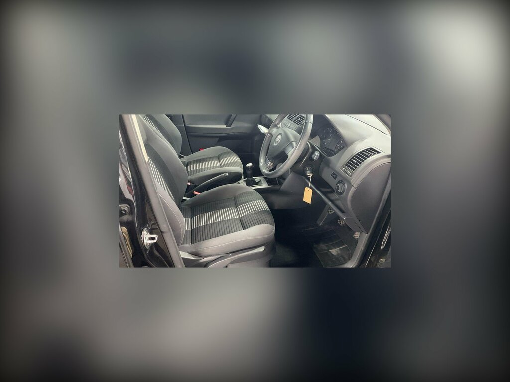 Volkswagen Polo Match 5-Door Grey #4