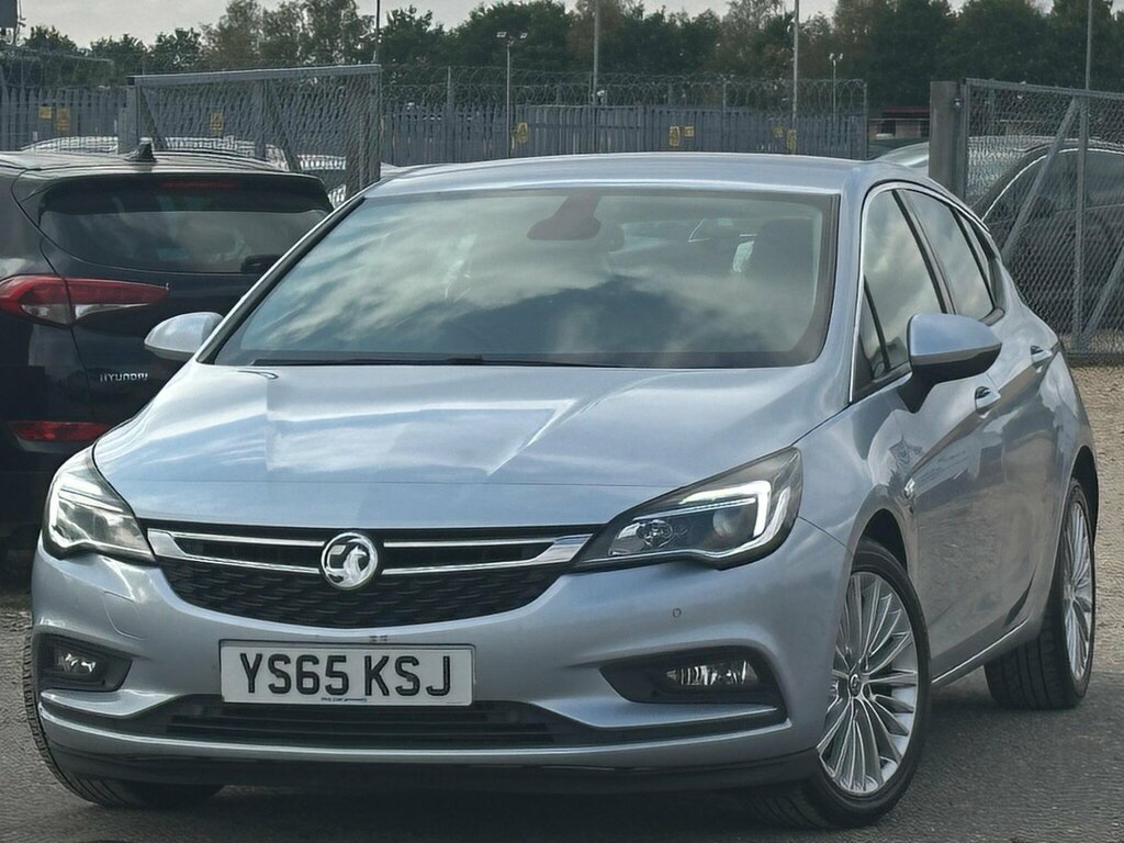 Vauxhall Astra 1.6 Cdti Blueinjection Elite Hatchback Silver #2