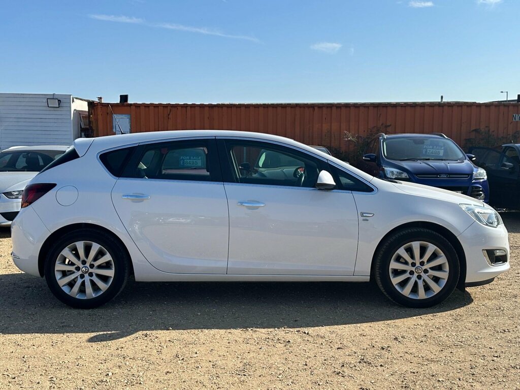 Vauxhall Astra 2.0 Cdti Ecoflex Elite Hatchback White #5