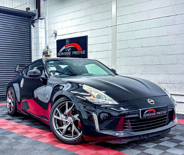Nissan 370Z 3.7 V6 Gt Coupe Euro 5 328 Ps Black