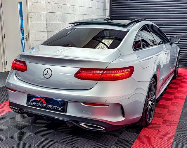 Mercedes-Benz E Class 2.0 E220d Amg Line Estate G-tronic Eur White #18