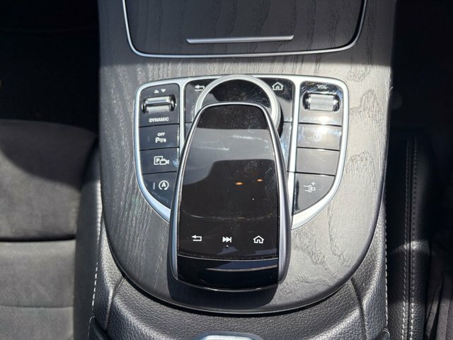 Mercedes-Benz E Class 2.0 E220d Amg Line Estate G-tronic Eur White #39