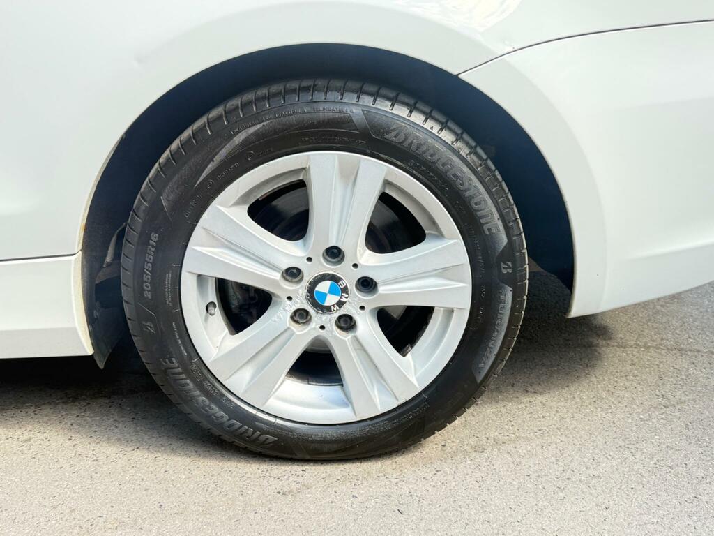 BMW 1 Series 2L M Sport White #19