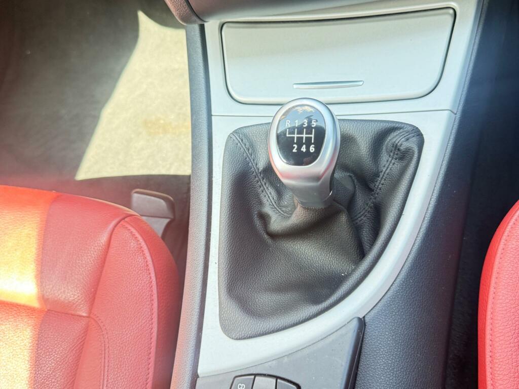 BMW 1 Series 2L M Sport White #10