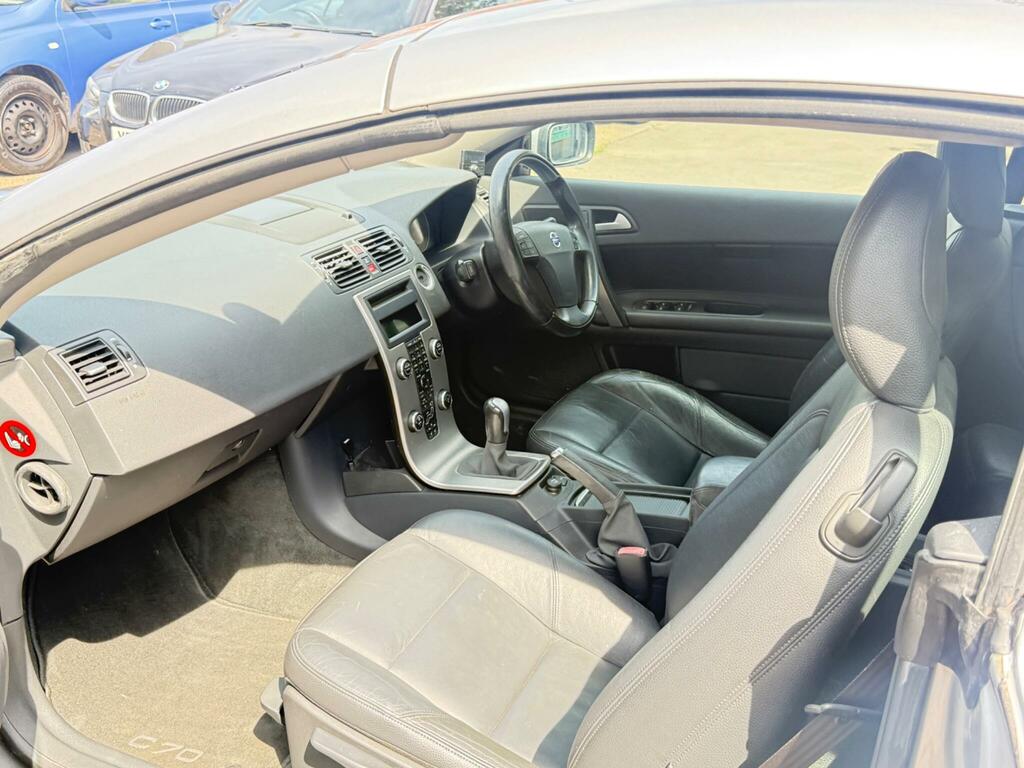 Volvo C70 2.4I Se Geartronic Blue #12