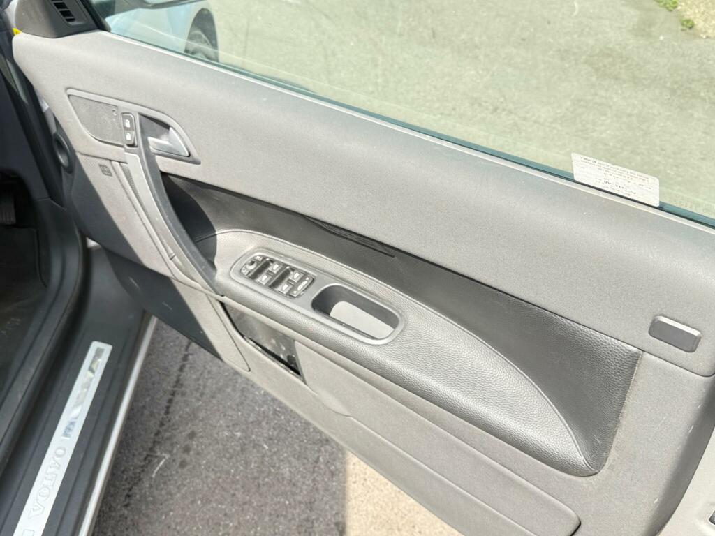Volvo C70 2.4I Se Geartronic Blue #9