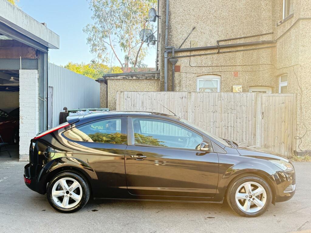 Ford Focus 1.6 Zetec Black #5