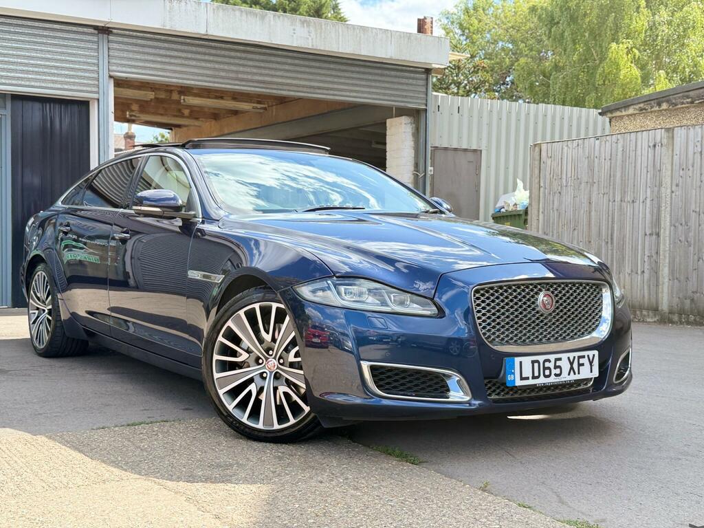 Jaguar XJ 3.0D V6 Euro 6 Ss Lwb Blue