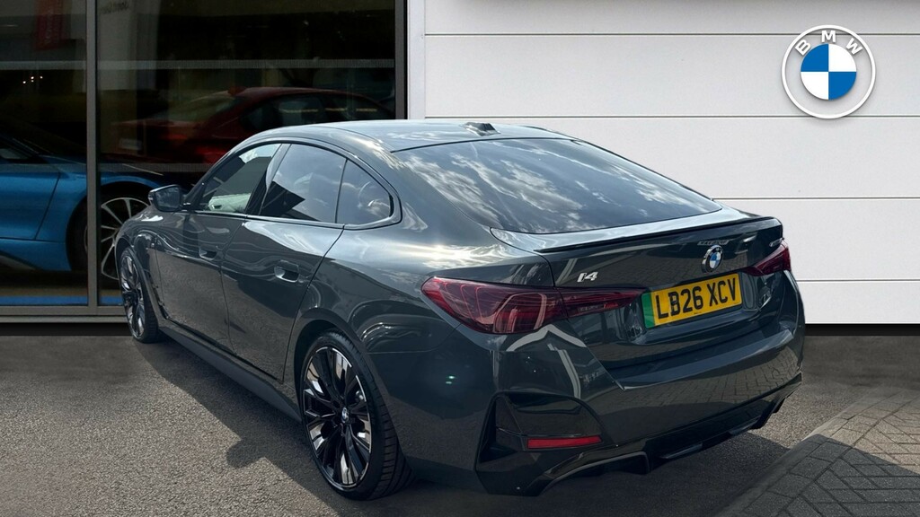 BMW i4 250Kw Edrive40 M Sport 83.9Kwh Red #2