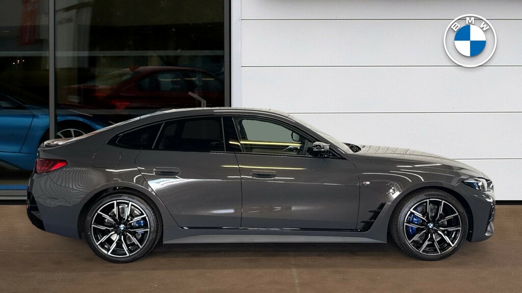 BMW i4 250Kw Edrive40 M Sport 83.9Kwh Red #3