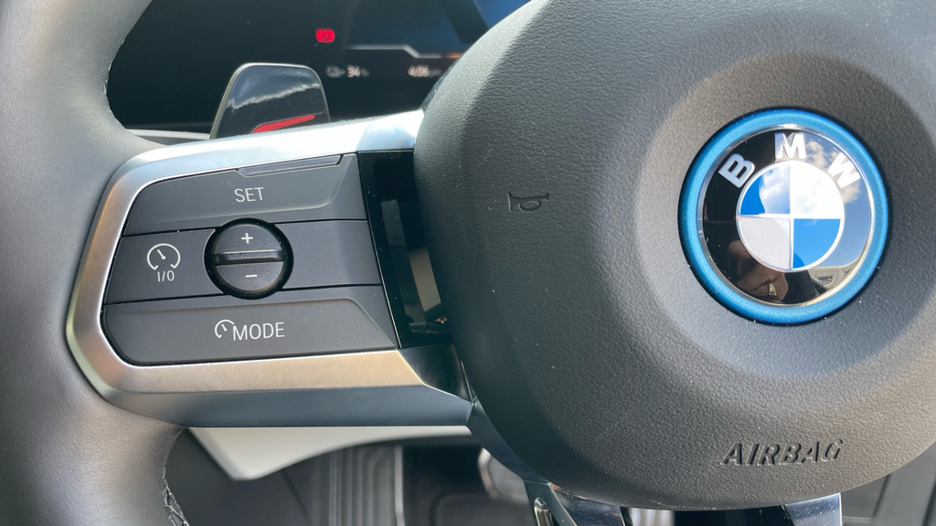 BMW iX2 230Kw Xdrive30 M Sport 65Kwh Grey #17