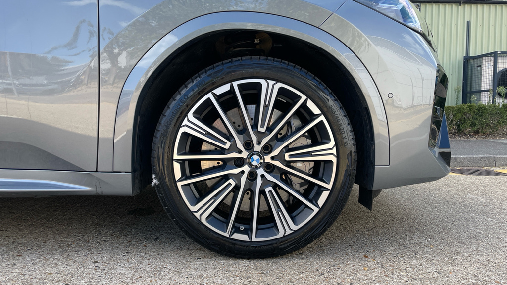 BMW iX2 230Kw Xdrive30 M Sport 65Kwh Grey #14