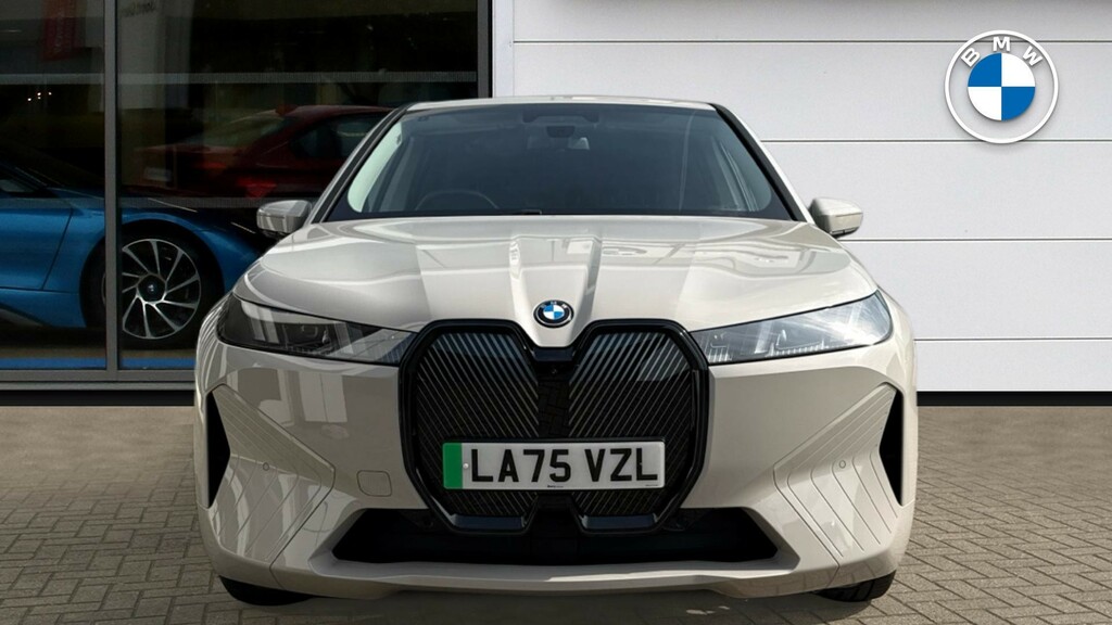 BMW iX 300Kw Xdrive45 M Sport 101Kwh Blue #16