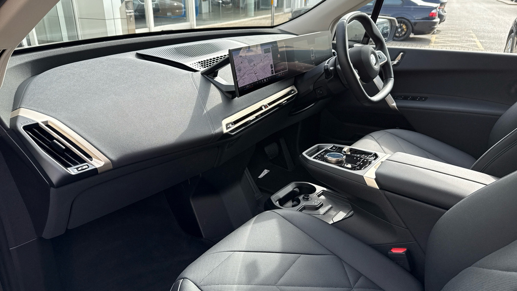 BMW iX 300Kw Xdrive45 M Sport 101Kwh Blue #7