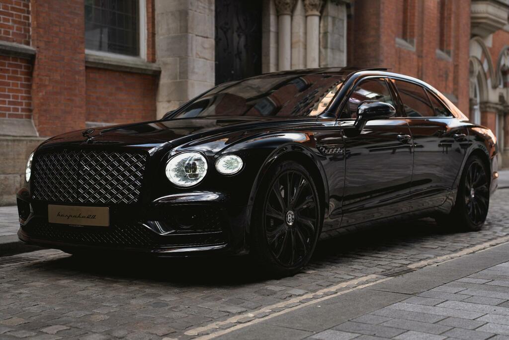 Bentley Flying Spur Mulliner Black